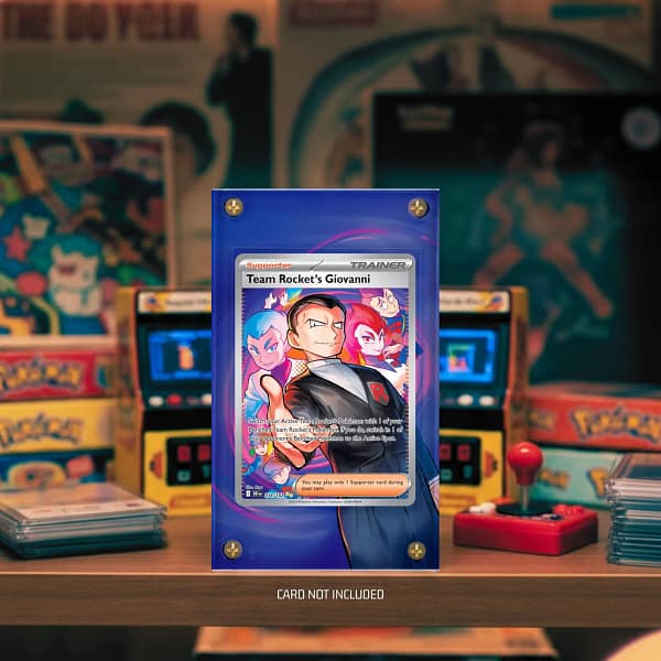 Giovanni 238/182 Pokémon Extended Art Display Case